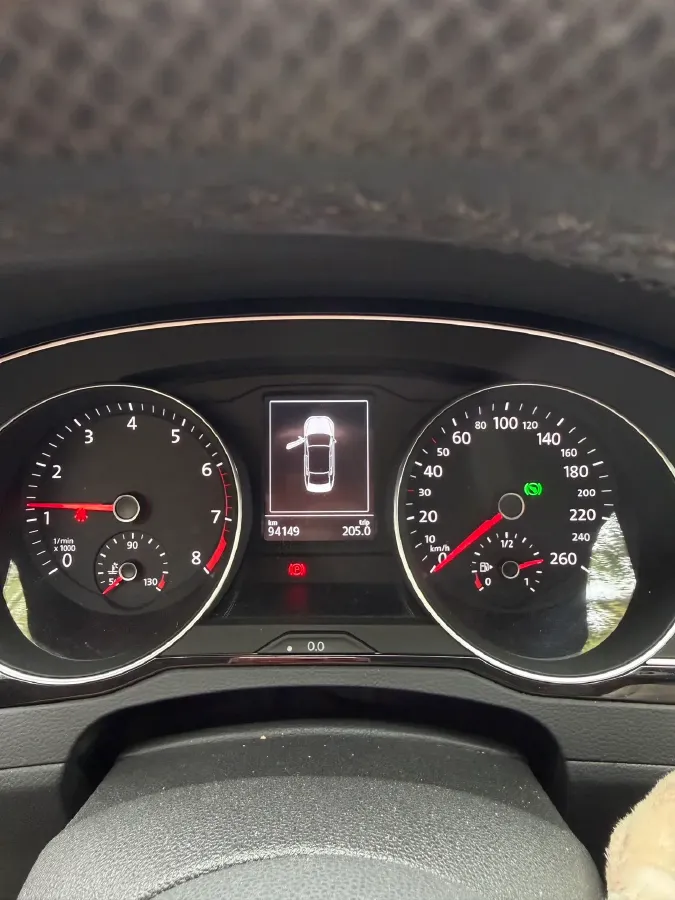 2020 Volkswagen Magotan 2.0T 186HP L4 7DCT,autocango,china used car exporter,china ev exporter,chinese used car exporter,chinese used ev exporter