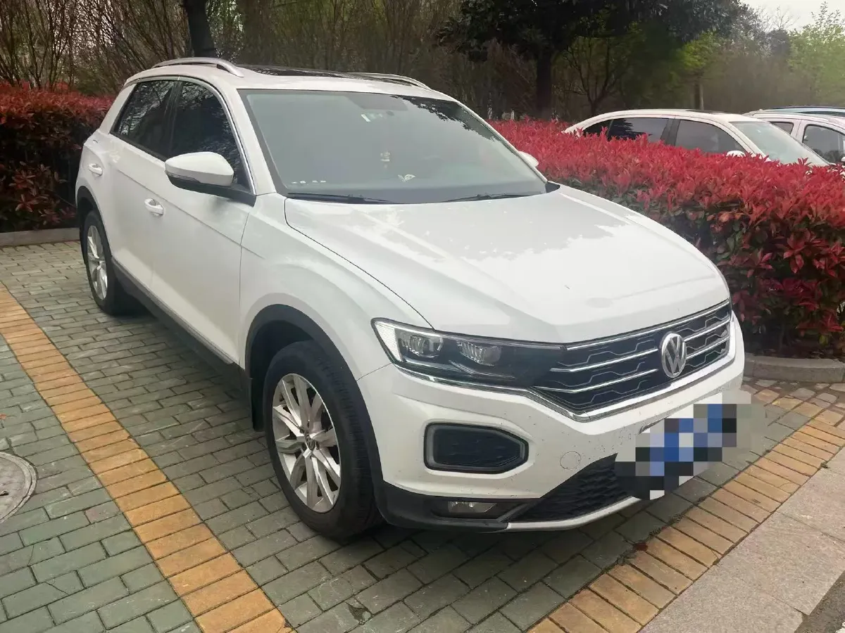 2019 Volkswagen T-Roc 1.4T 131HP L4 7DCT,autocango,china used car exporter,china ev exporter,chinese used car exporter,chinese used ev exporter
