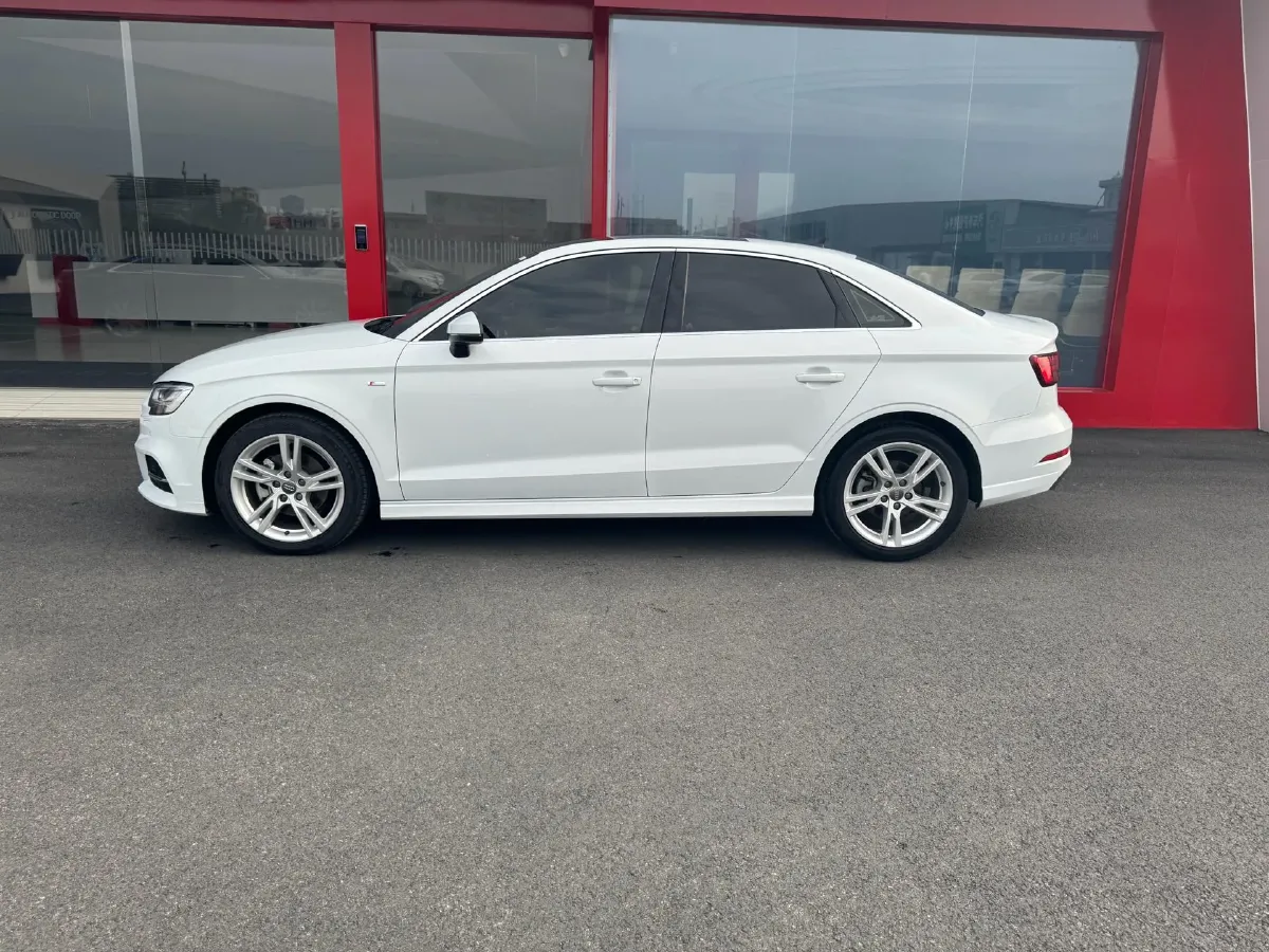 2020 Audi A3 1.4T 150HP L4 7DCT,autocango,china used car exporter,china ev exporter,chinese used car exporter,chinese used ev exporter