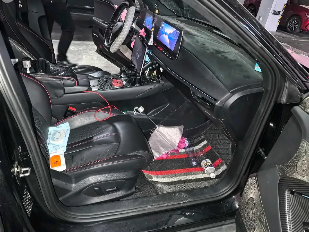 2023 MG 7 2.0T 261HP L4 9AT,autocango,china used car exporter,china ev exporter,chinese used car exporter,chinese used ev exporter