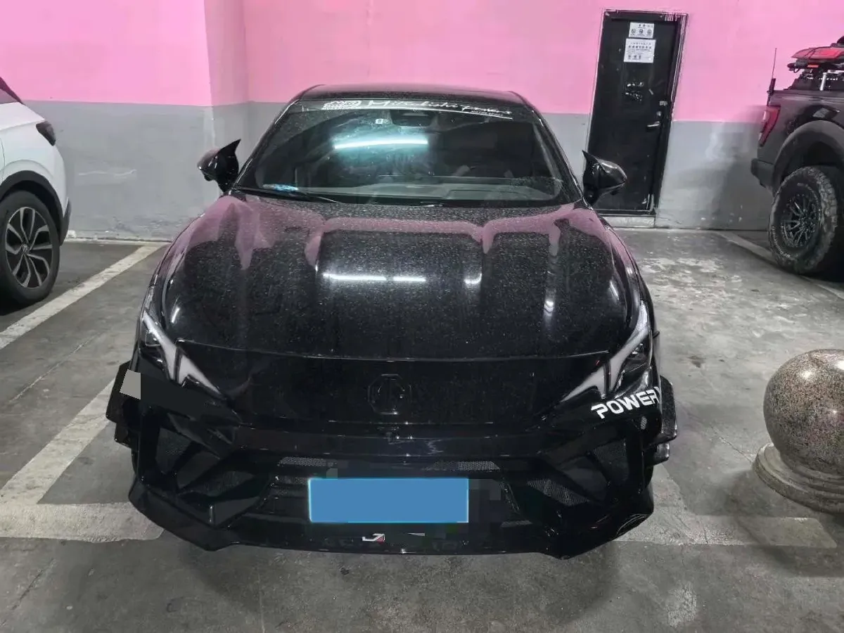 2023 MG 7 2.0T 261HP L4 9AT,autocango,china used car exporter,china ev exporter,chinese used car exporter,chinese used ev exporter