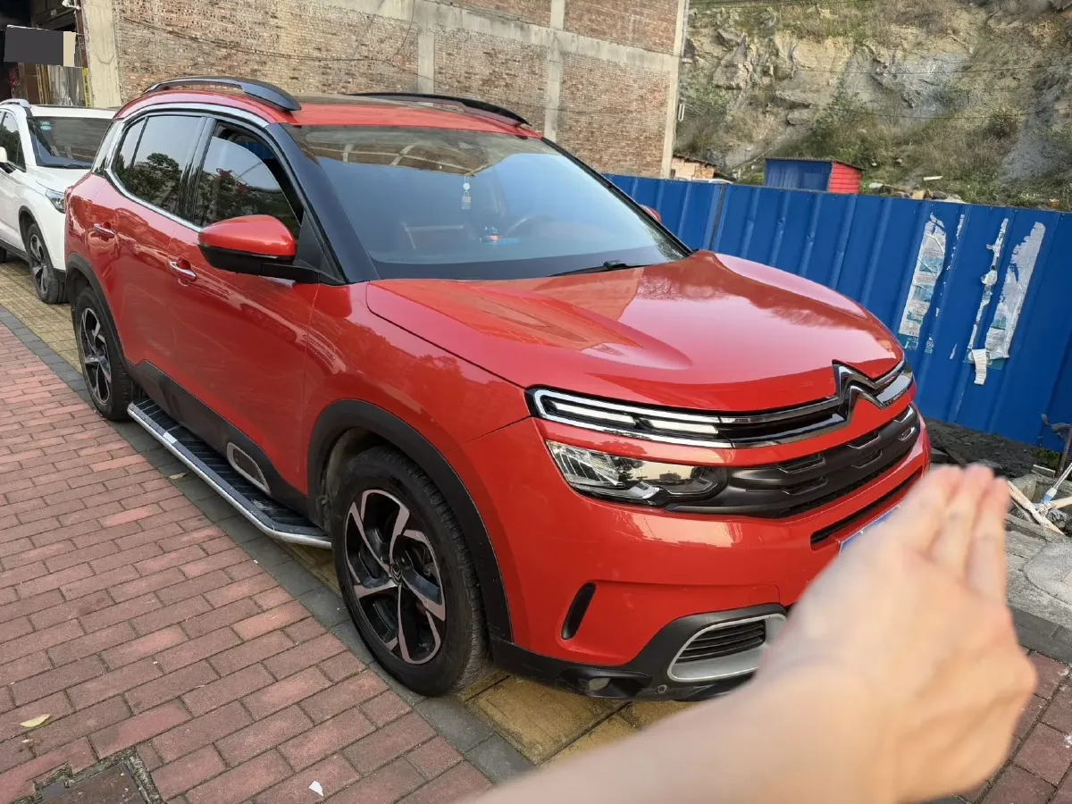 2017 Citroen C5 Aircross 1.8T 204HP L4 6AT,autocango,china used car exporter,china ev exporter,chinese used car exporter,chinese used ev exporter