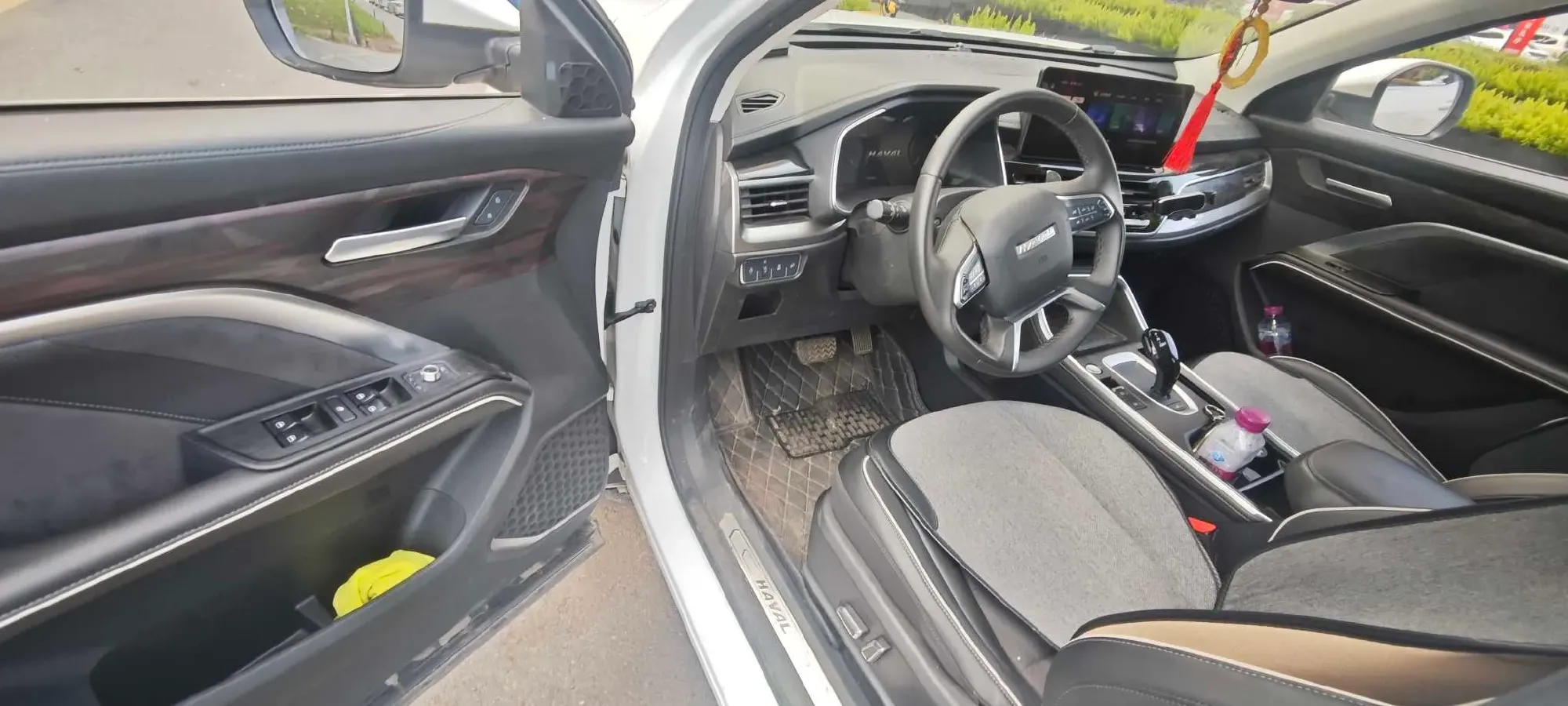 2021 Haval H6 1.5T 169HP L4 7DCT,autocango,china used car exporter,china ev exporter,chinese used car exporter,chinese used ev exporter