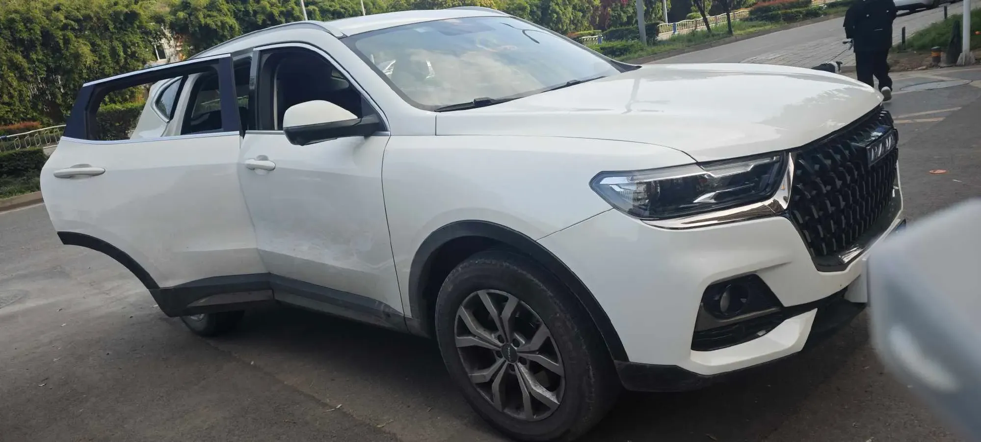 2021 Haval H6 1.5T 169HP L4 7DCT,autocango,china used car exporter,china ev exporter,chinese used car exporter,chinese used ev exporter
