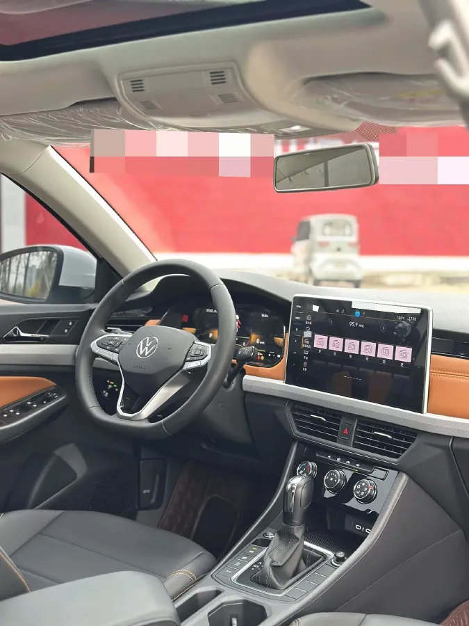 2025 Volkswagen Bora 1.4T 150HP L4 7DCT,autocango,china used car exporter,china ev exporter,chinese used car exporter,chinese used ev exporter