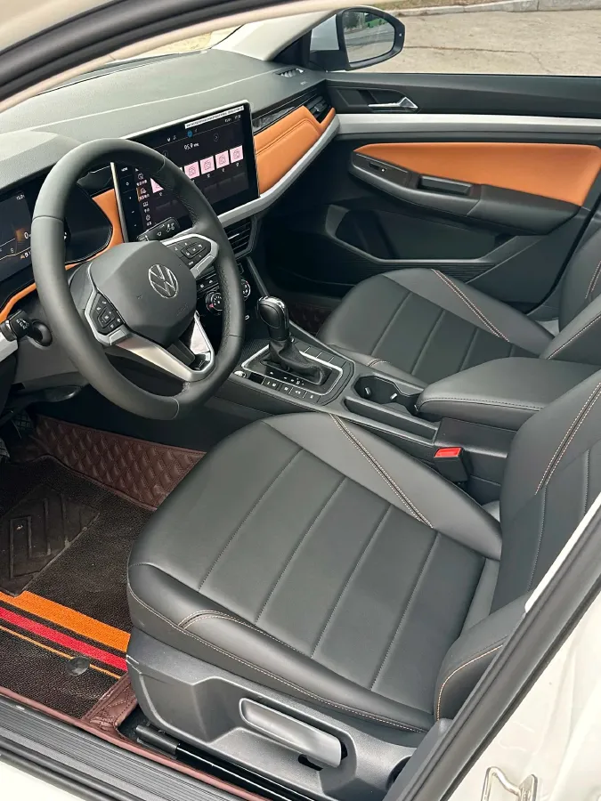 2025 Volkswagen Bora 1.4T 150HP L4 7DCT,autocango,china used car exporter,china ev exporter,chinese used car exporter,chinese used ev exporter