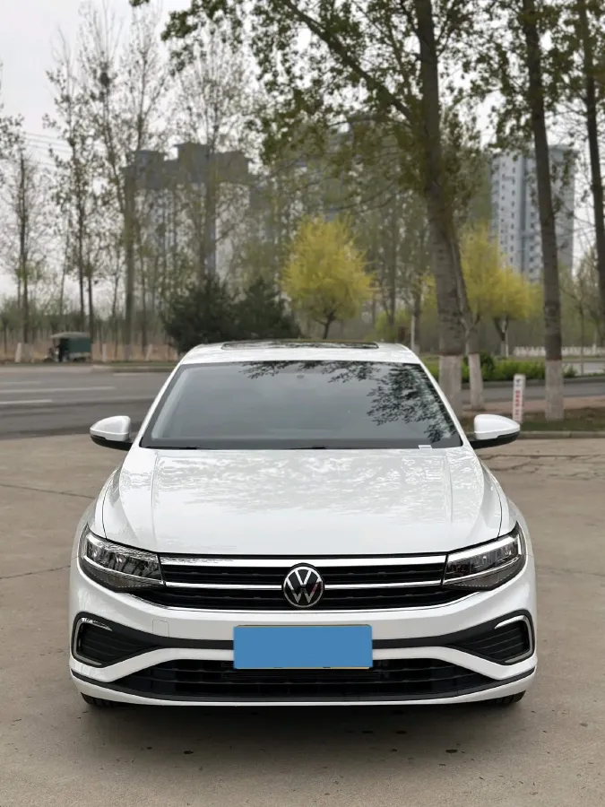 2025 Volkswagen Bora 1.4T 150HP L4 7DCT,autocango,china used car exporter,china ev exporter,chinese used car exporter,chinese used ev exporter