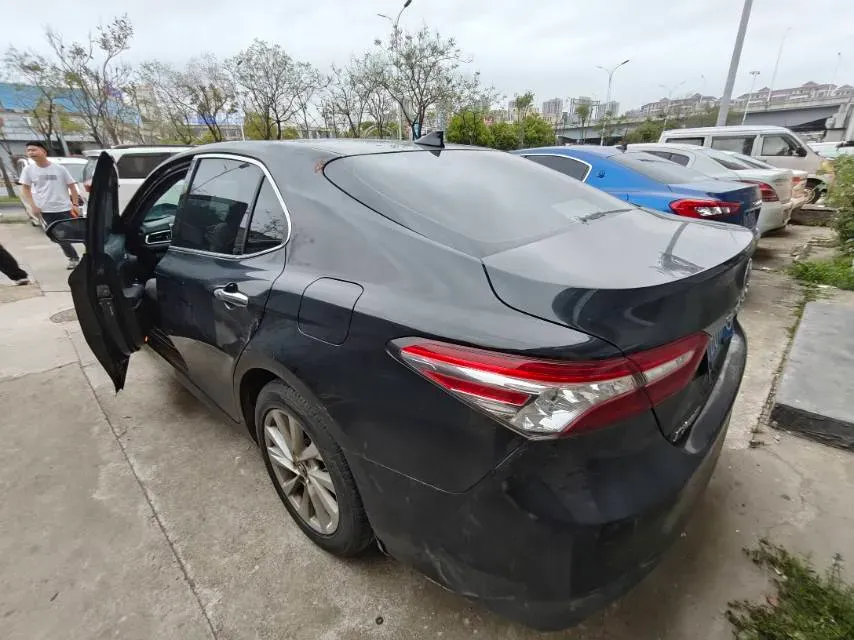 2021 Toyota Camry 2.0L 178HP L4 CVT,autocango,china used car exporter,china ev exporter,chinese used car exporter,chinese used ev exporter