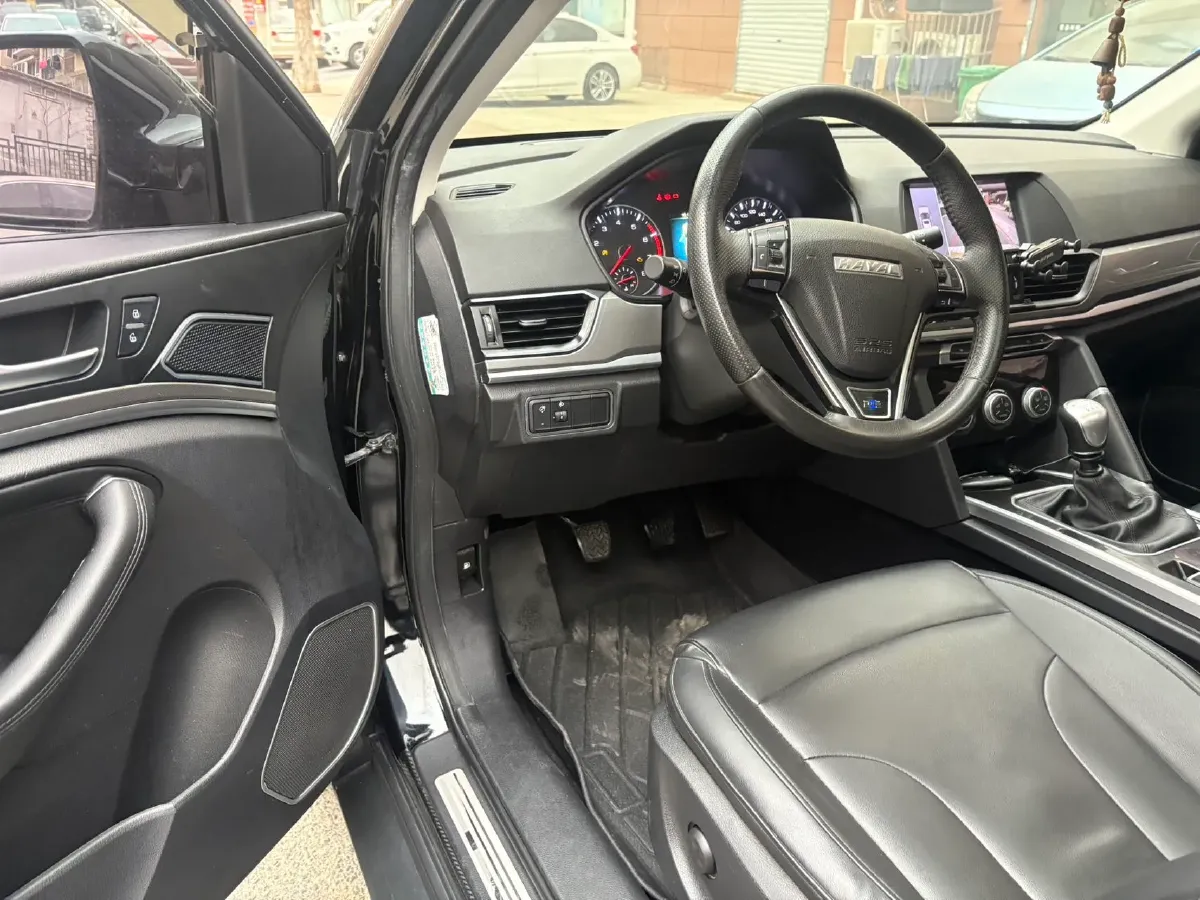 2018 Haval H6 1.5T 150HP L4 6MT,autocango,china used car exporter,china ev exporter,chinese used car exporter,chinese used ev exporter