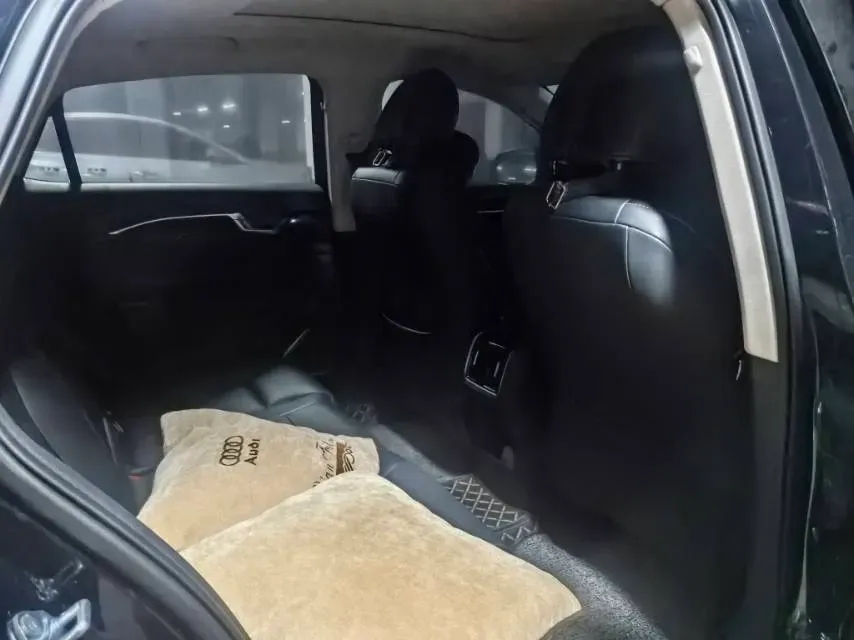 2022 DongFeng Fengon Fengon 580 1.5T 184HP L4 6AT,autocango,china used car exporter,china ev exporter,chinese used car exporter,chinese used ev exporter