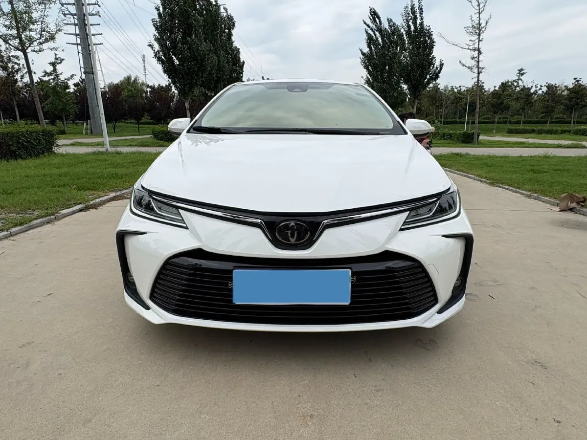 2021 Toyota Corolla 1.2T 116HP L4 CVT,autocango,china used car exporter,china ev exporter,chinese used car exporter,chinese used ev exporter