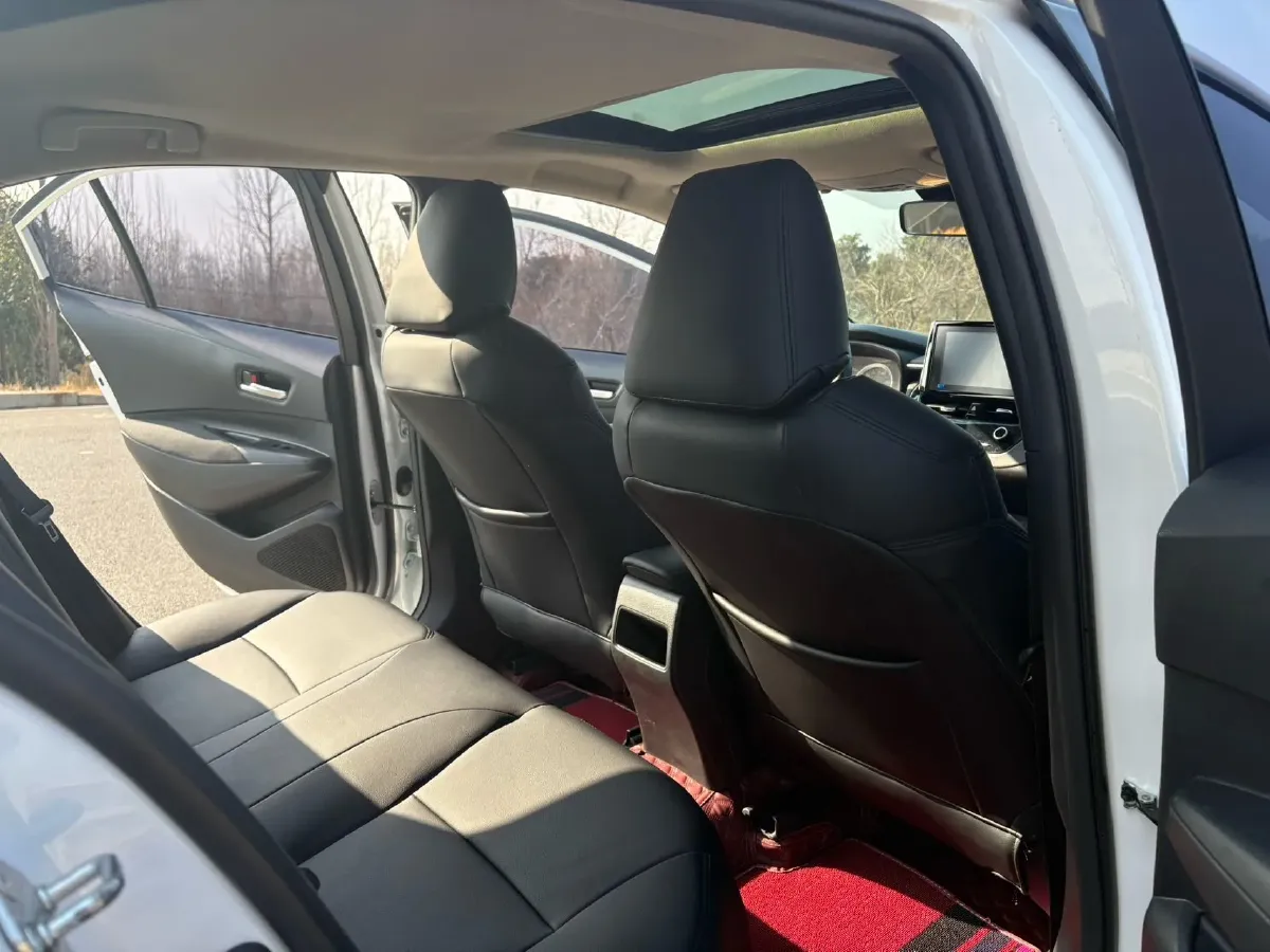 2021 Toyota Corolla 1.2T 116HP L4 CVT,autocango,china used car exporter,china ev exporter,chinese used car exporter,chinese used ev exporter