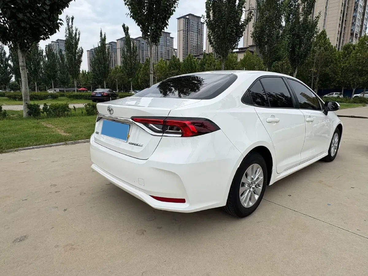 2021 Toyota Corolla 1.2T 116HP L4 CVT,autocango,china used car exporter,china ev exporter,chinese used car exporter,chinese used ev exporter