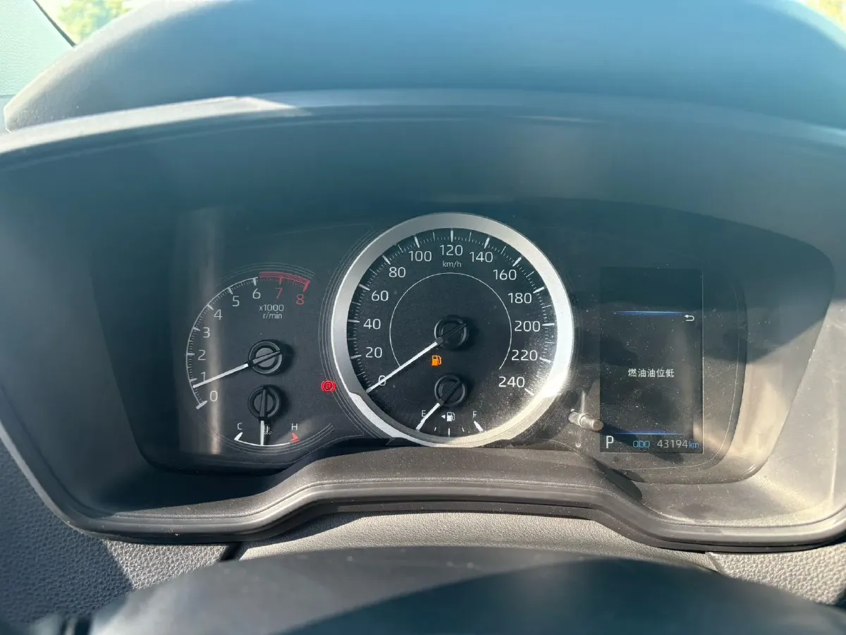 2021 Toyota Corolla 1.2T 116HP L4 CVT,autocango,china used car exporter,china ev exporter,chinese used car exporter,chinese used ev exporter