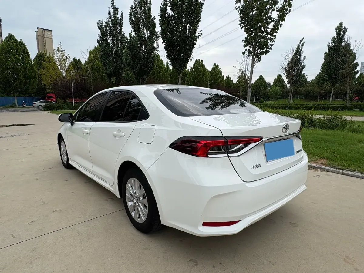 2021 Toyota Corolla 1.2T 116HP L4 CVT,autocango,china used car exporter,china ev exporter,chinese used car exporter,chinese used ev exporter