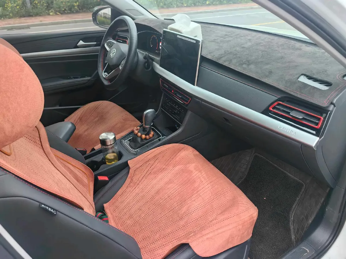 2024 Volkswagen Lavida 1.5T 160HP L4 7DCT,autocango,china used car exporter,china ev exporter,chinese used car exporter,chinese used ev exporter