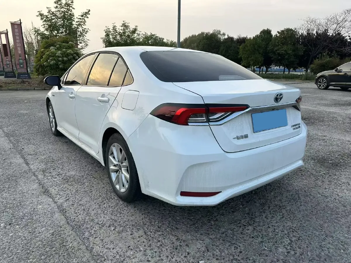 2023 Toyota Corolla 1.8L 98HP L4 E-CVT Hybrid,autocango,china used car exporter,china ev exporter,chinese used car exporter,chinese used ev exporter