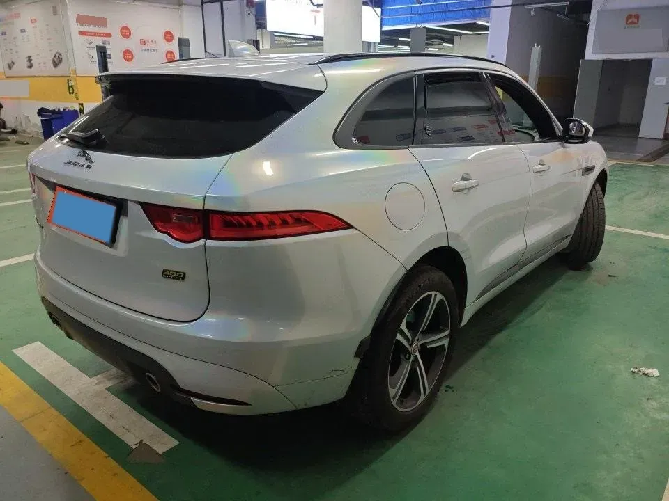 2020 Jaguar F-PACE 2.0T 300HP L4 8AT,autocango,china used car exporter,china ev exporter,chinese used car exporter,chinese used ev exporter