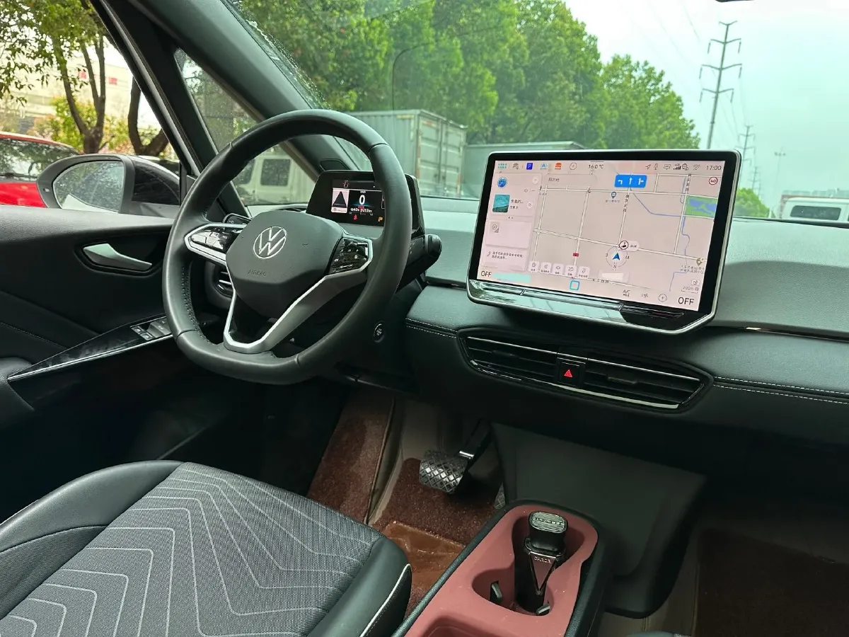 2025 Volkswagen ID.3 BEV 52.8KWH,autocango,china used car exporter,china ev exporter,chinese used car exporter,chinese used ev exporter