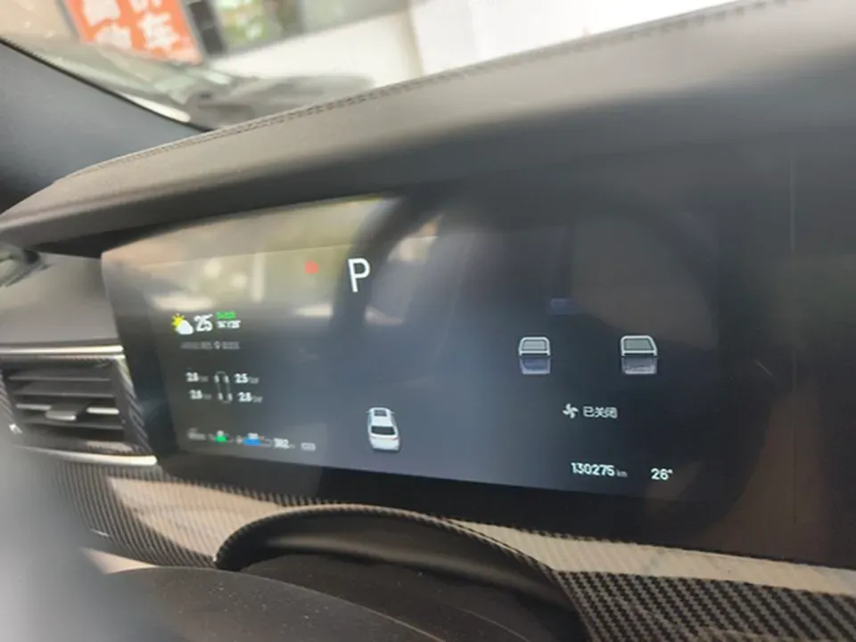 2020 Li ONE Range Extended 131HP REEV 40.5KWH,autocango,china used car exporter,china ev exporter,chinese used car exporter,chinese used ev exporter