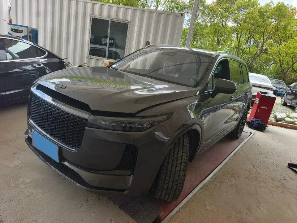 2020 Li ONE Range Extended 131HP REEV 40.5KWH,autocango,china used car exporter,china ev exporter,chinese used car exporter,chinese used ev exporter