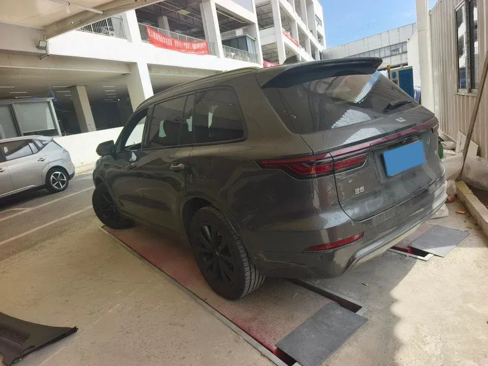 2020 Li ONE Range Extended 131HP REEV 40.5KWH,autocango,china used car exporter,china ev exporter,chinese used car exporter,chinese used ev exporter