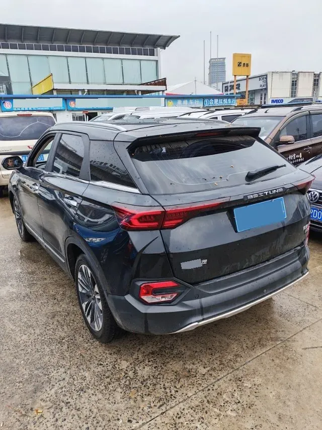 2021 Bestune T77 1.5T 169HP L4 7DCT,autocango,china used car exporter,china ev exporter,chinese used car exporter,chinese used ev exporter