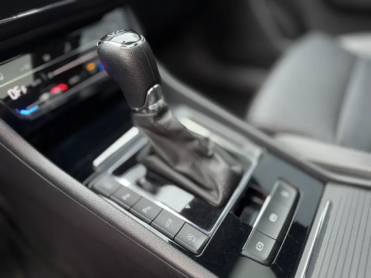 2019 Volkswagen Lamando 1.4T 150HP L4 7DCT,autocango,china used car exporter,china ev exporter,chinese used car exporter,chinese used ev exporter