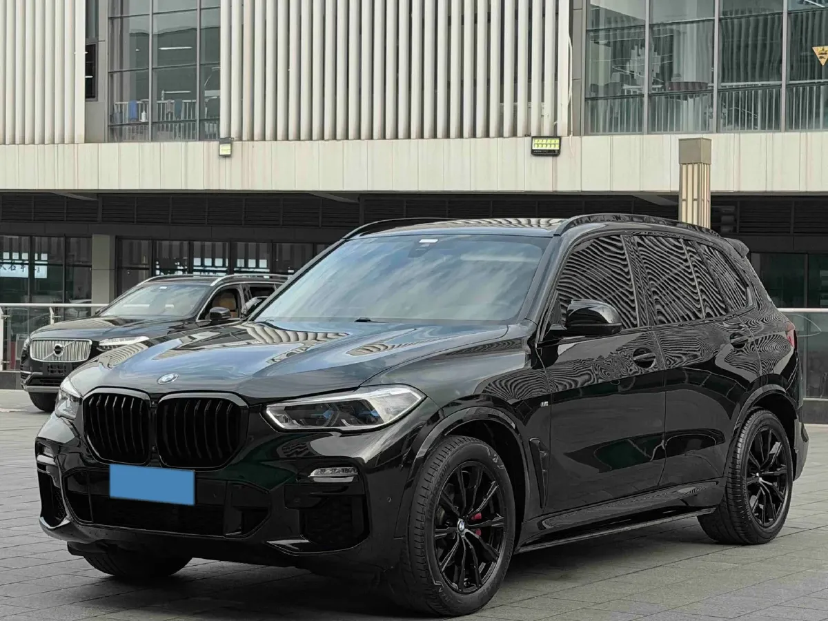 2021 BMW X5 3.0T 340HP L6 8AT,autocango,china used car exporter,china ev exporter,chinese used car exporter,chinese used ev exporter