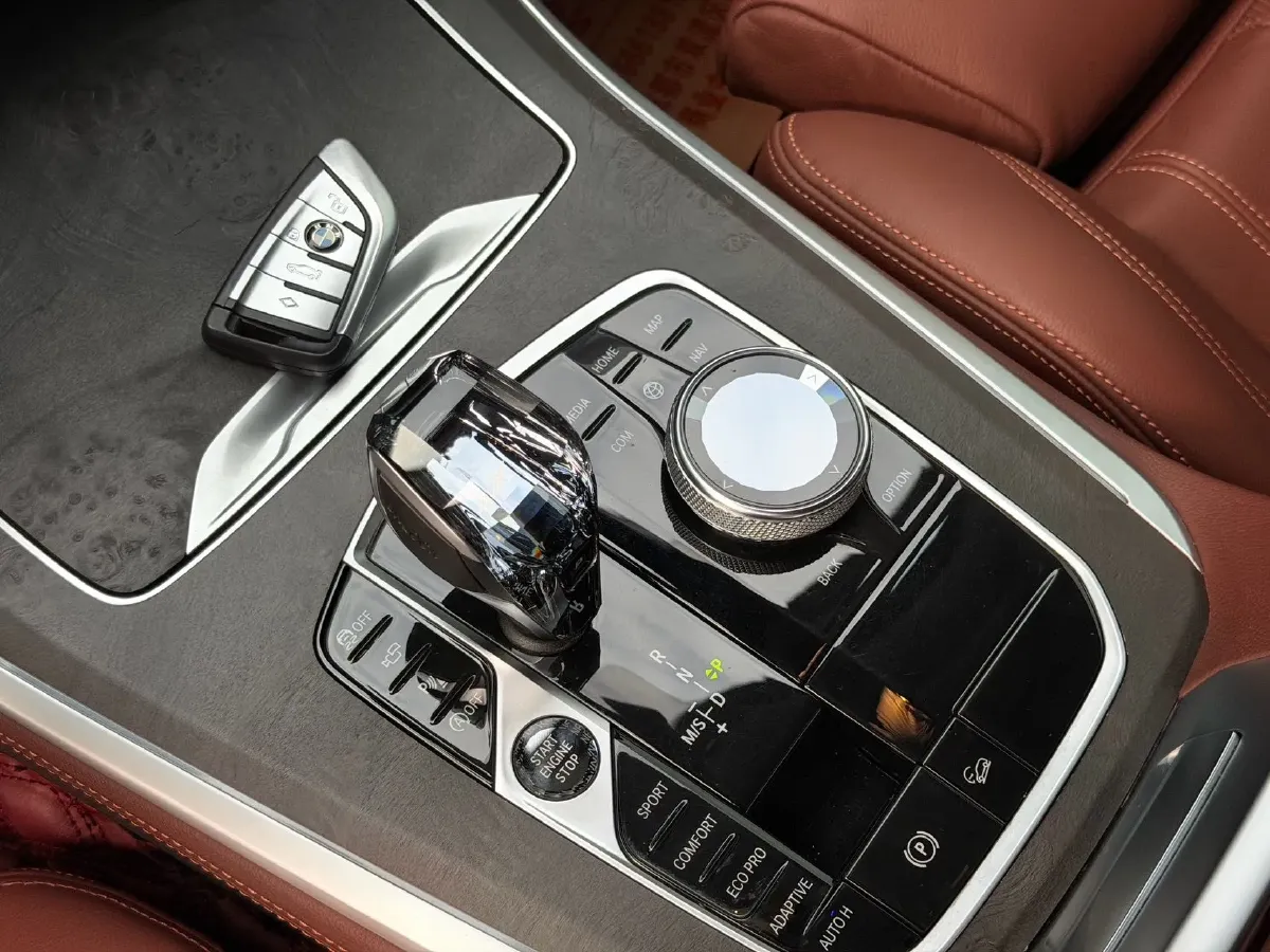 2021 BMW X5 3.0T 340HP L6 8AT,autocango,china used car exporter,china ev exporter,chinese used car exporter,chinese used ev exporter