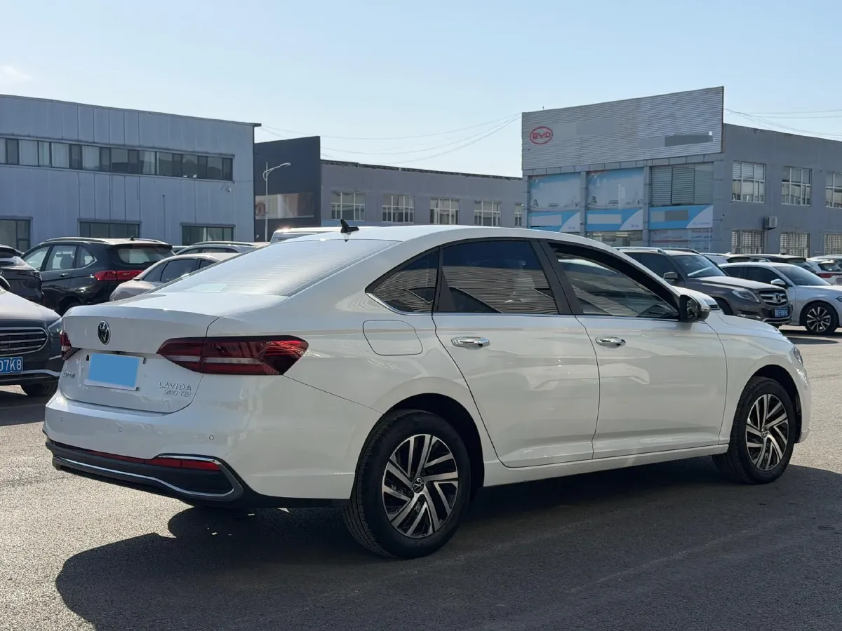 2023 Volkswagen Lavida 1.4T 150HP L4 7DCT,autocango,china used car exporter,china ev exporter,chinese used car exporter,chinese used ev exporter