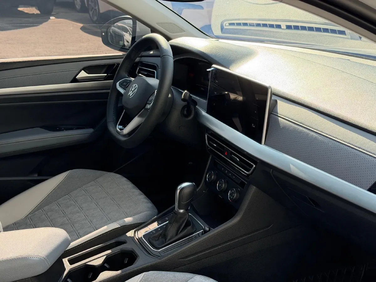 2023 Volkswagen Lavida 1.4T 150HP L4 7DCT,autocango,china used car exporter,china ev exporter,chinese used car exporter,chinese used ev exporter