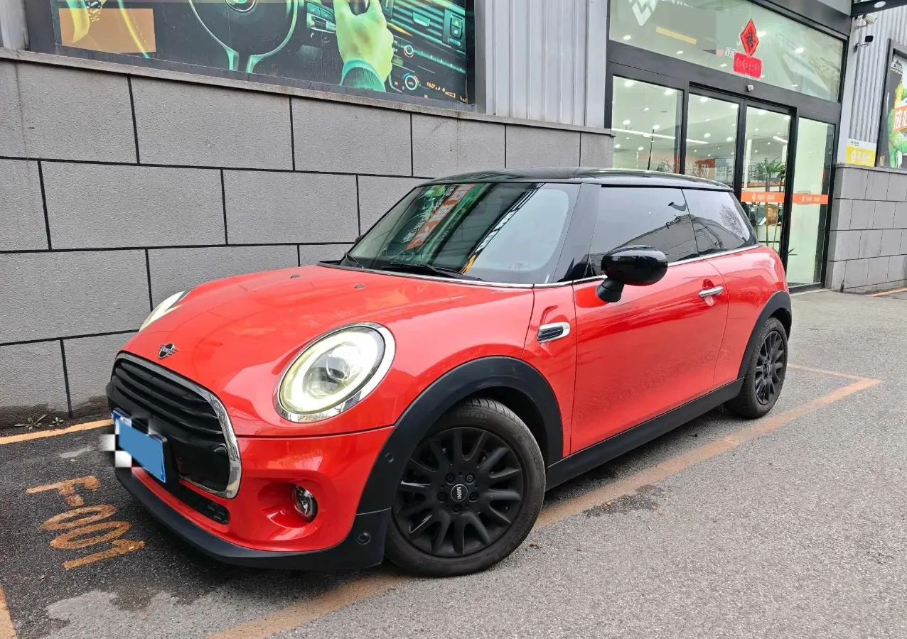 2020 MINI MINI 1.5T 136HP L3 7DCT,autocango,china used car exporter,china ev exporter,chinese used car exporter,chinese used ev exporter