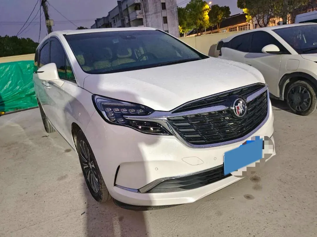 2021 Buick GL8 2.0T 237HP L4 9AT,autocango,china used car exporter,china ev exporter,chinese used car exporter,chinese used ev exporter
