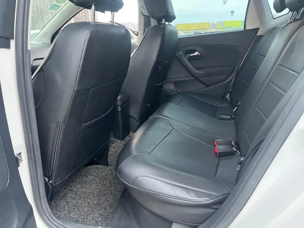 2016 Volkswagen Polo 1.6L 110HP L4 6AT,autocango,china used car exporter,china ev exporter,chinese used car exporter,chinese used ev exporter