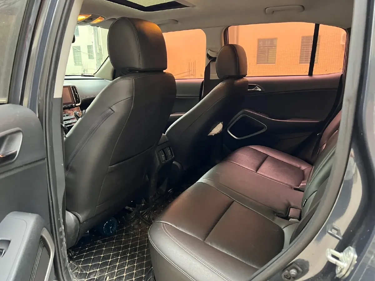 2018 Hyundai ix35 2.0L 160HP L4 6AT,autocango,china used car exporter,china ev exporter,chinese used car exporter,chinese used ev exporter