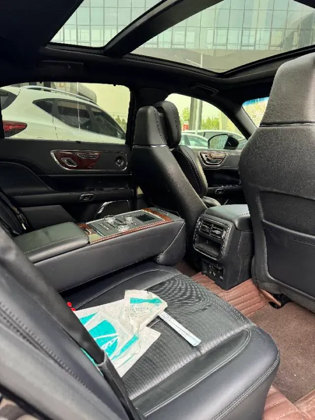 2019 Mercedes-Benz C Class 1.5T 184HP L4 9AT,autocango,china used car exporter,china ev exporter,chinese used car exporter,chinese used ev exporter