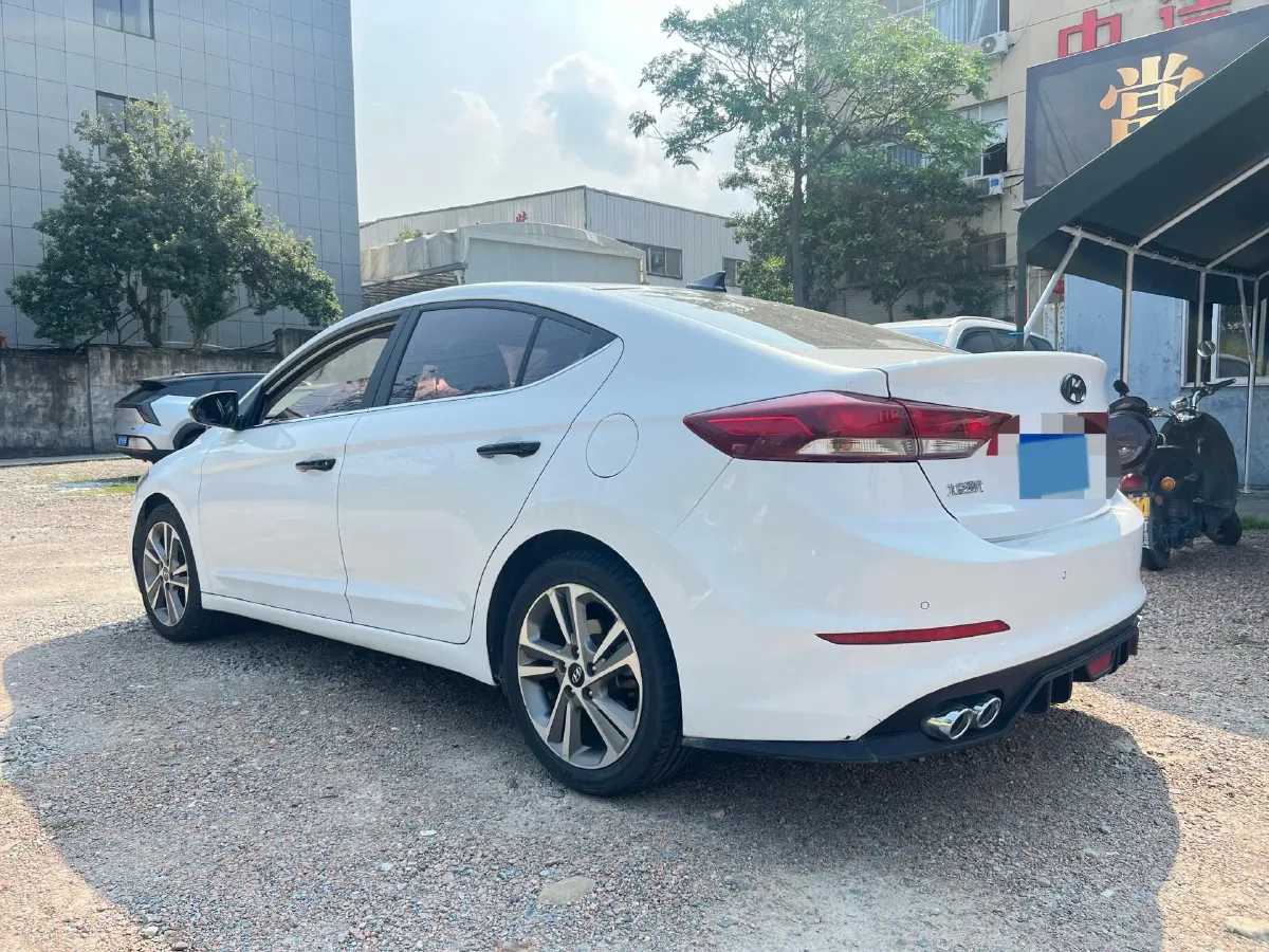 2016 Hyundai Elantra 1.6L 130HP L4 6AT,autocango,china used car exporter,china ev exporter,chinese used car exporter,chinese used ev exporter