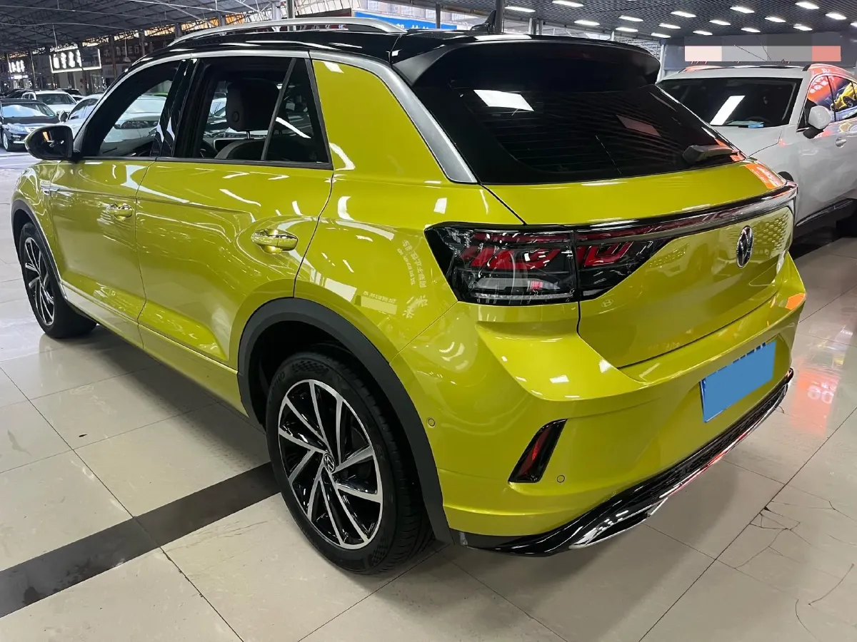 2023 Volkswagen T-Roc 1.5T 160HP L4 7DCT,autocango,china used car exporter,china ev exporter,chinese used car exporter,chinese used ev exporter