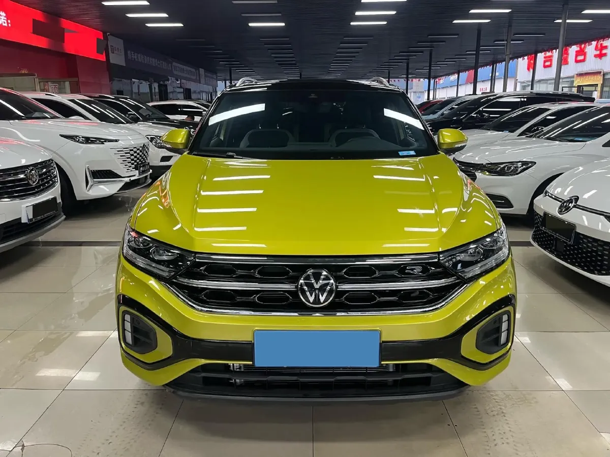 2023 Volkswagen T-Roc 1.5T 160HP L4 7DCT,autocango,china used car exporter,china ev exporter,chinese used car exporter,chinese used ev exporter