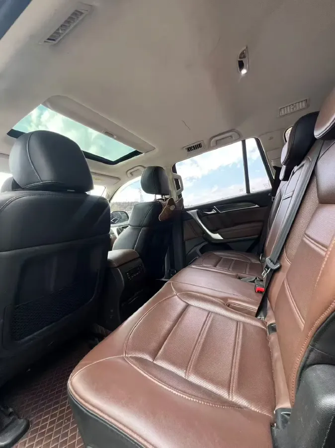 2017 Haval H9 2.0T 252HP L4 8AT,autocango,china used car exporter,china ev exporter,chinese used car exporter,chinese used ev exporter