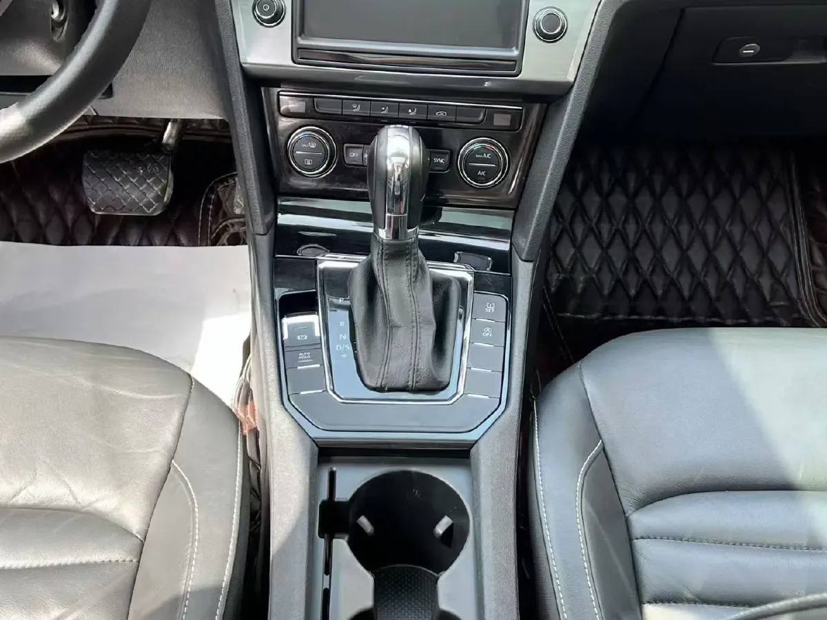 2017 Volkswagen Lamando 1.4T 150HP L4 7DCT,autocango,china used car exporter,china ev exporter,chinese used car exporter,chinese used ev exporter