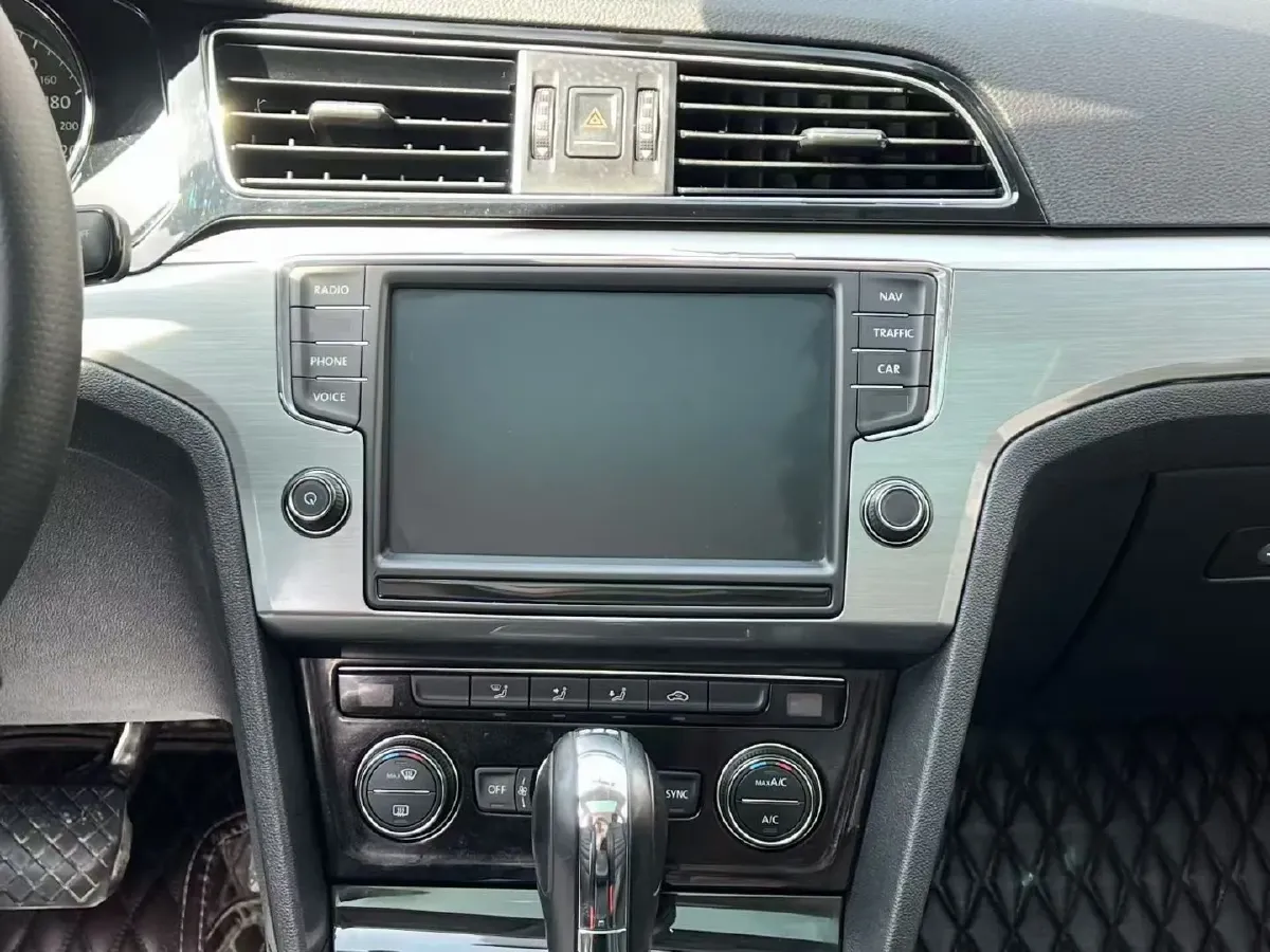 2017 Volkswagen Lamando 1.4T 150HP L4 7DCT,autocango,china used car exporter,china ev exporter,chinese used car exporter,chinese used ev exporter