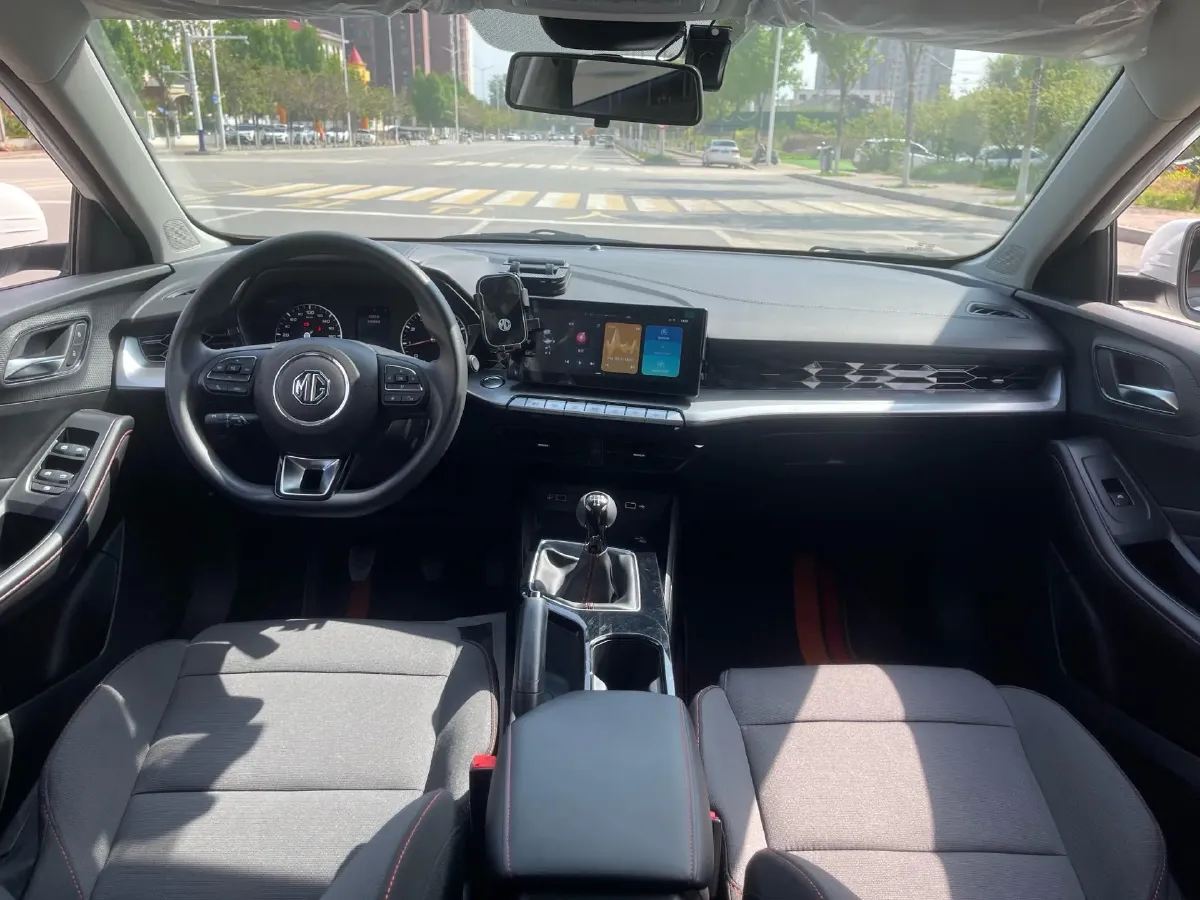 2023 MG 5 1.5L 129HP L4 5MT,autocango,china used car exporter,china ev exporter,chinese used car exporter,chinese used ev exporter