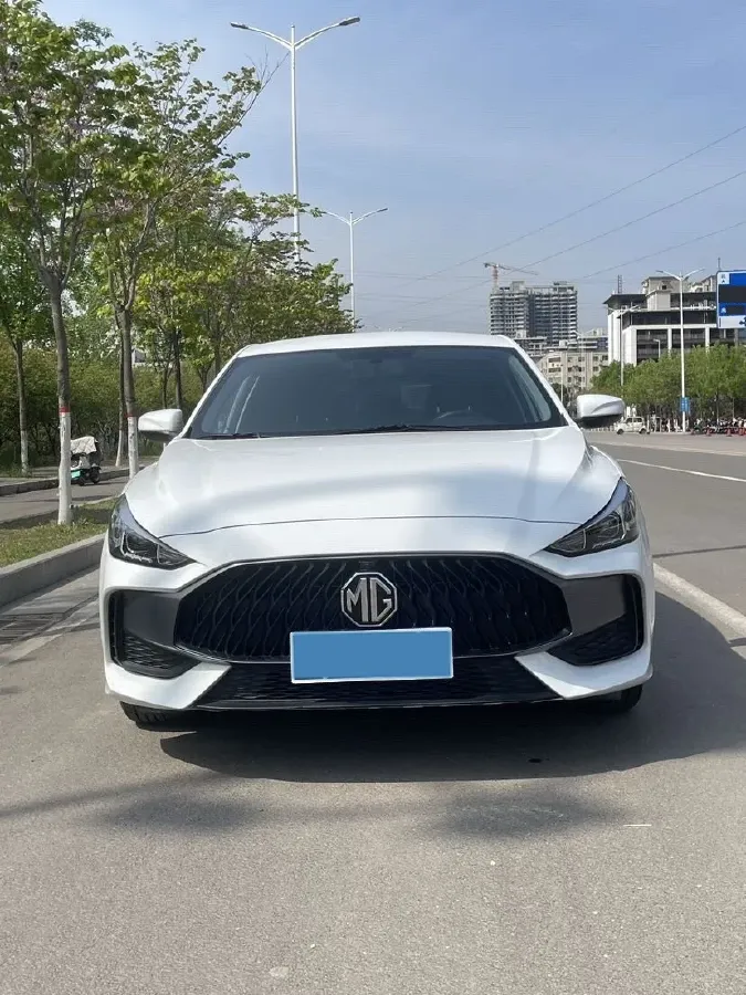 2023 MG 5 1.5L 129HP L4 5MT,autocango,china used car exporter,china ev exporter,chinese used car exporter,chinese used ev exporter