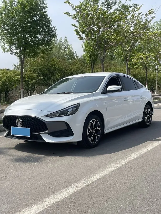 2023 MG 5 1.5L 129HP L4 5MT,autocango,china used car exporter,china ev exporter,chinese used car exporter,chinese used ev exporter