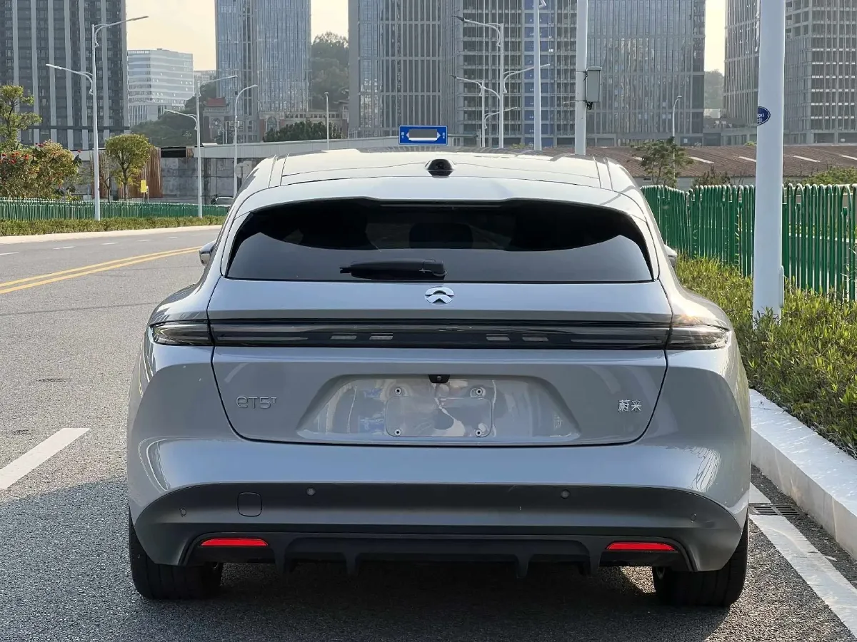 2024 NIO ET5T BEV 75KWH,autocango,china used car exporter,china ev exporter,chinese used car exporter,chinese used ev exporter