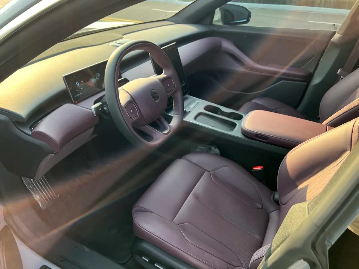 2024 NIO ET5T BEV 75KWH,autocango,china used car exporter,china ev exporter,chinese used car exporter,chinese used ev exporter