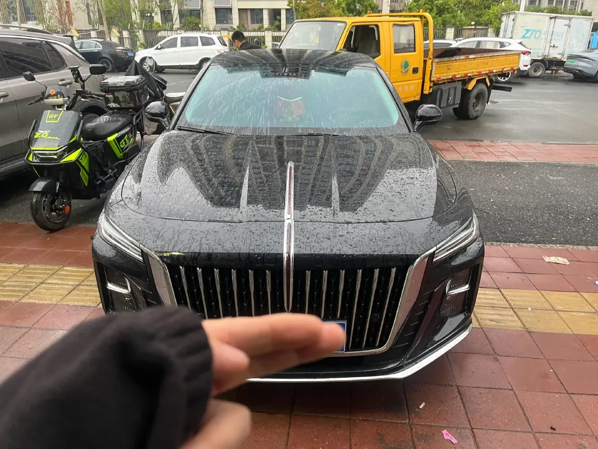 2024 HongQi H5 1.5T 169HP L4 7DCT,autocango,china used car exporter,china ev exporter,chinese used car exporter,chinese used ev exporter