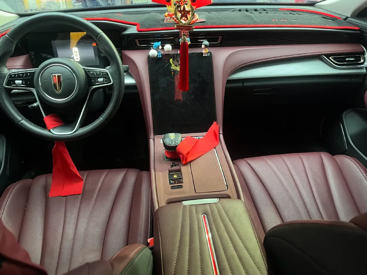 2024 HongQi H5 1.5T 169HP L4 7DCT,autocango,china used car exporter,china ev exporter,chinese used car exporter,chinese used ev exporter